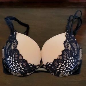 34D VS Cream with Black Lace Bra